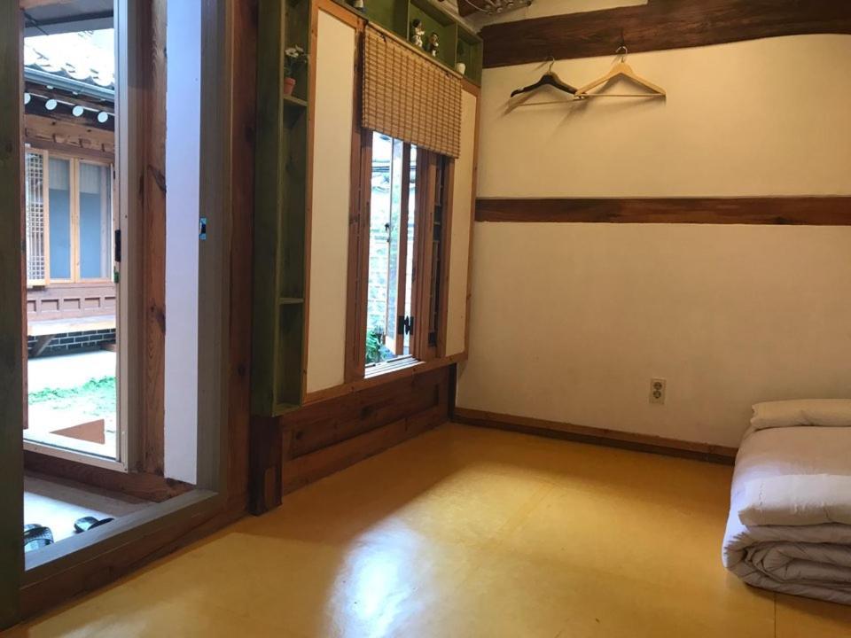 Doo Hanok Guesthouse Seoul Exterior photo