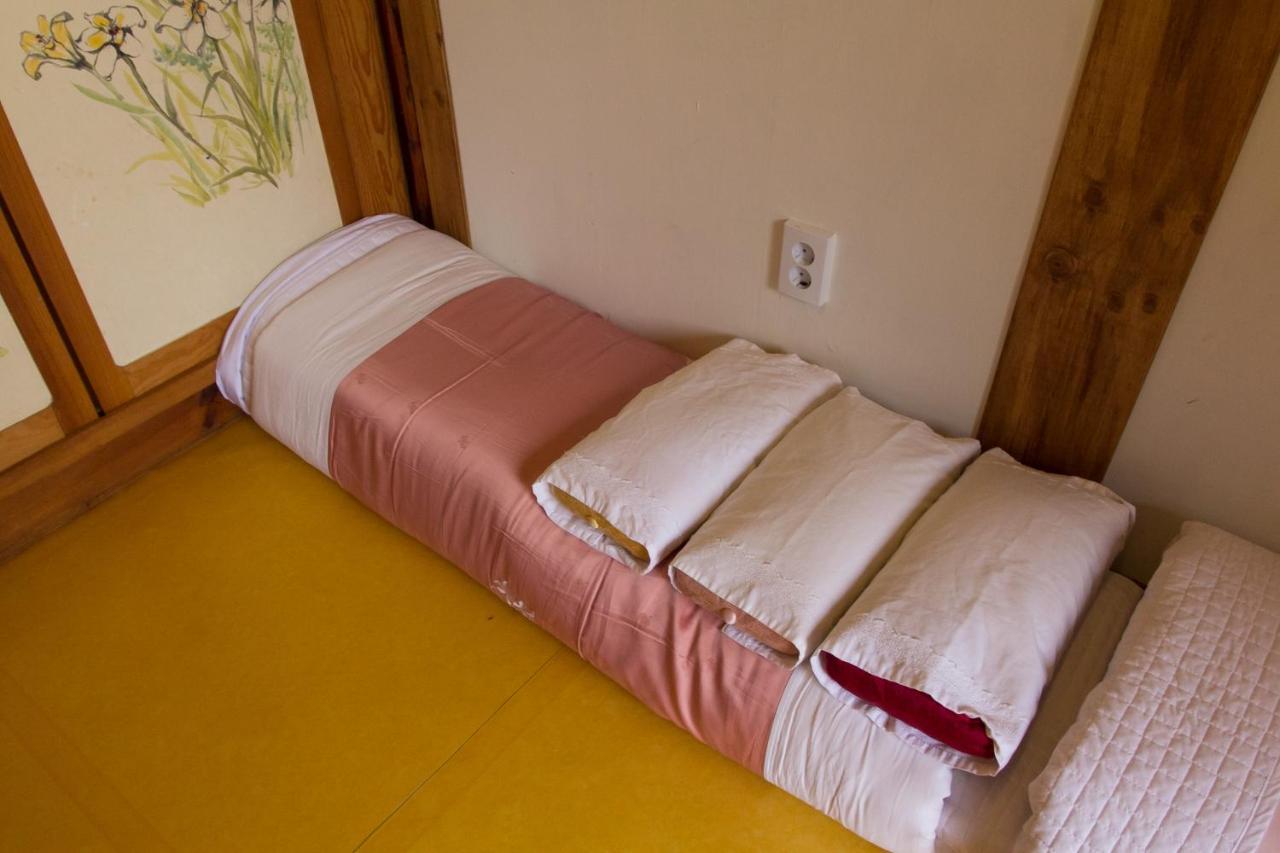 Doo Hanok Guesthouse Seoul Exterior photo